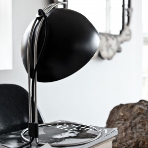 &TRADITION stolní lampa Flowerpot VP4 matná černá