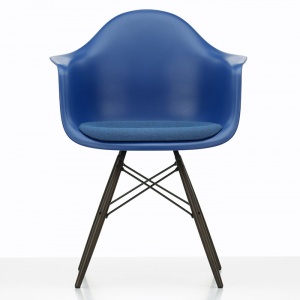 VITRA židle DAW modrá