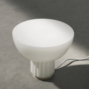 AUDO (MENU) stolní lampa Standard 