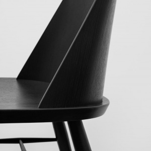 AUDO (MENU) židle Synnes černá