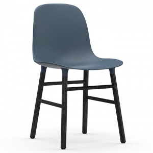 NORMANN COPENHAGEN židle Form Wood modrá