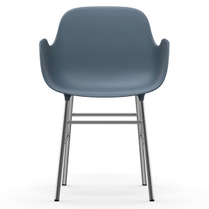 NORMANN COPENHAGEN židle Form Chrome s područkami modrá