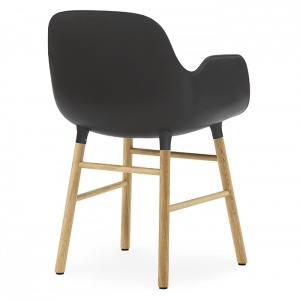 NORMANN COPENHAGEN židle Form Wood s područkami černá