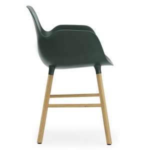NORMANN COPENHAGEN židle Form Wood s područkami zelená