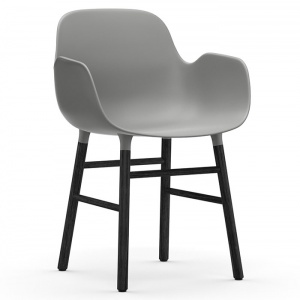 NORMANN COPENHAGEN židle Form Wood s područkami šedá