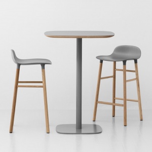 NORMANN COPENHAGEN kávový stolek Form zelený