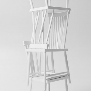 DESIGN HOUSE STOCKHOLM židle Family chair No.3 bílá