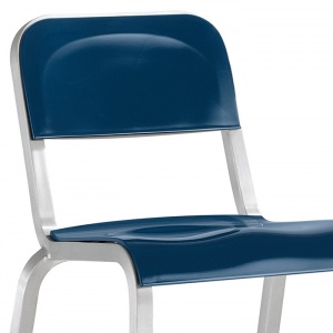 EMECO židle 1951 modrá