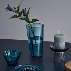 IITTALA váza Savoy 220 mm mořská modrá