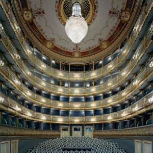 LASVIT závěsné svítidlo Prague Estate Theatre opálové velké