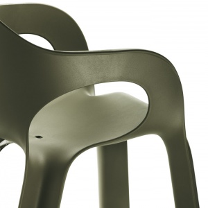 MAGIS židle Easy Chair olivově zelená