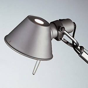 ARTEMIDE stolní lampa Tolomeo s podstavcem hliníková