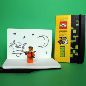 MOLESKINE zápisník Lego čistý S