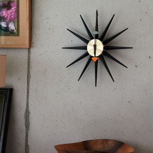 VITRA nástěnné hodiny Sunburst Clock černé