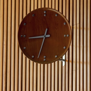 ARCHITECTMADE hodiny FJ Clock přírodní