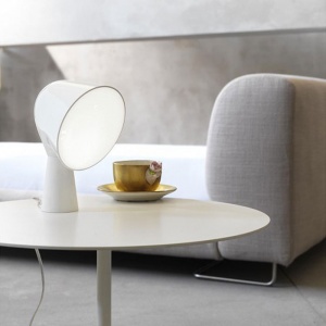 FOSCARINI stolní lampa Binic růžová