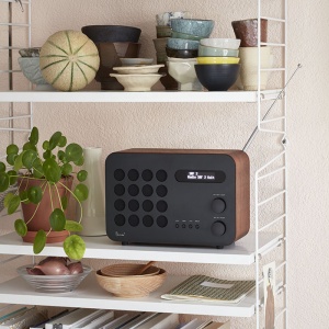 VITRA rádio Eames