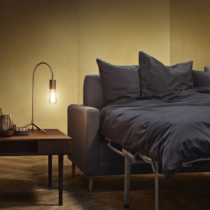 BOLIA stolní lampa Piper