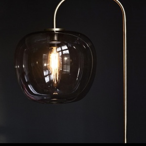 BOLIA stojací lampa Grape černá