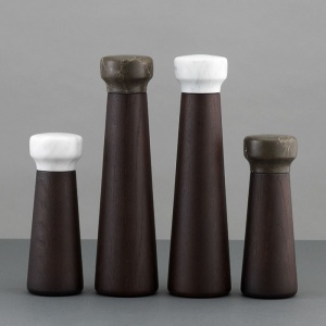 NORMANN COPENHAGEN mlýnek na sůl Craft Black Oak velký bílý