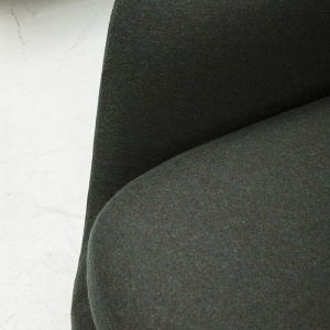 NORMANN COPENHAGEN dvoumístná pohovka Sum