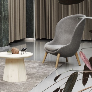 NORMANN COPENHAGEN křeslo Hyg Black Oak vysoké len