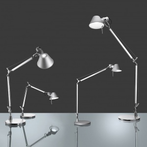 ARTEMIDE stolní lampa Tolomeo s podstavcem černá