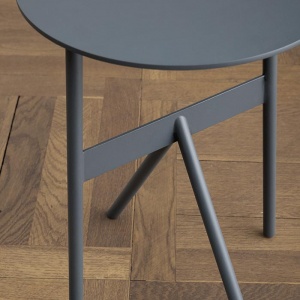 NORMANN COPENHAGEN stolek Stock Table vínově červený