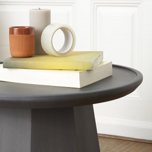NORMANN COPENHAGEN stolek Pine malý tmavě šedý