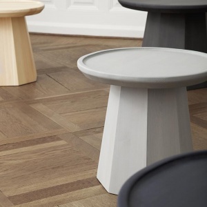 NORMANN COPENHAGEN stolek Pine malý tmavě modrý