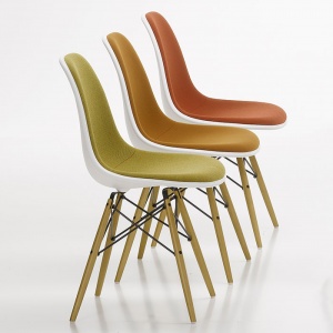 VITRA židle DSW celopolstrovaná
