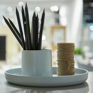 VITRA organizér O-Tidy světle šedý