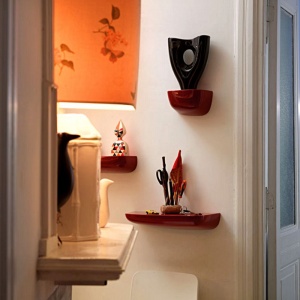 VITRA police Corniches střední šedá