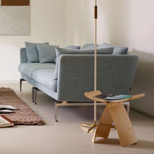 VITRA stolička Butterfly Stool javor