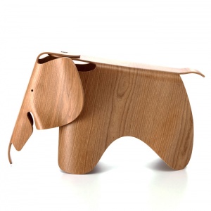VITRA stolička Eames Elephant dřevěná