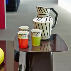 VITRA stolek Metal Side Table malý čokoládový