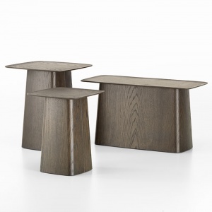 VITRA stolek Wooden Side Table malý tmavý dub