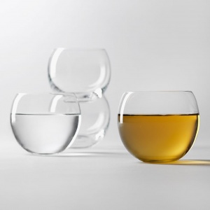 DESIGN HOUSE STOCKHOLM sklenice na vodu Globe velká