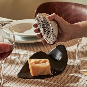 ALESSI struhadlo Forma