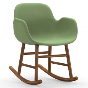 NORMANN COPENHAGEN houpací křeslo Form s područkami polstrované