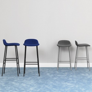 NORMANN COPENHAGEN barová židle Form Wood modrá