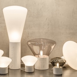 BROKIS stojací lampa Muffins velká triplex opál