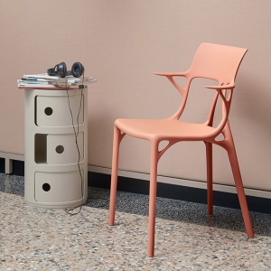 KARTELL židle A.I. Chair šedá