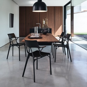 KARTELL židle A.I. Chair černá