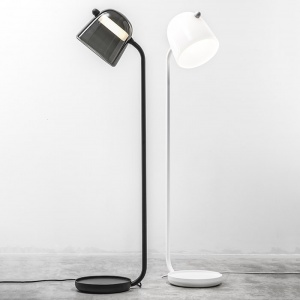 BROKIS stojací lampa Mona Medium transparentní