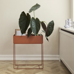 FERM LIVING květináč se stojanem Plant Box světle modrý