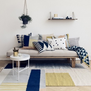 FERM LIVING držáky police Shelf černé