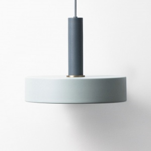 FERM LIVING stínidlo k závěsnému svítidlu Collect Record Shade černé