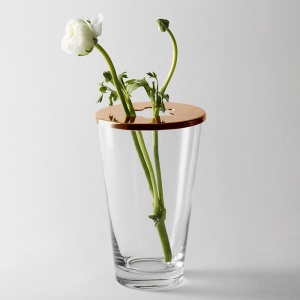 DESIGN HOUSE STOCKHOLM váza Focus mosaz