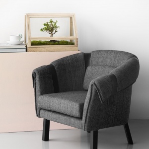 DESIGN HOUSE STOCKHOLM domácí skleník Greenhouse Mini tmavě šedý